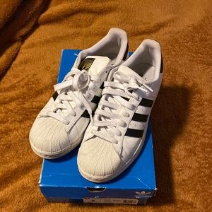 Adidas Superstar